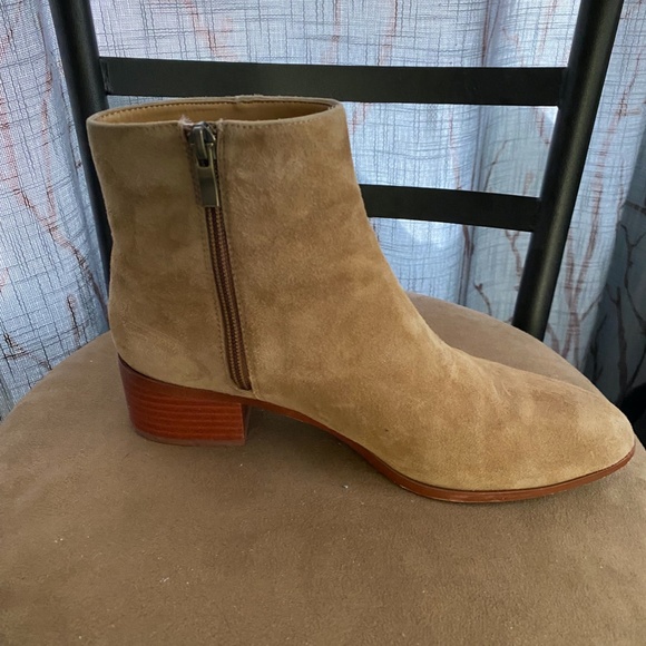 JCREW FACTORY Walker Suede Boots - Picture 9 of 9